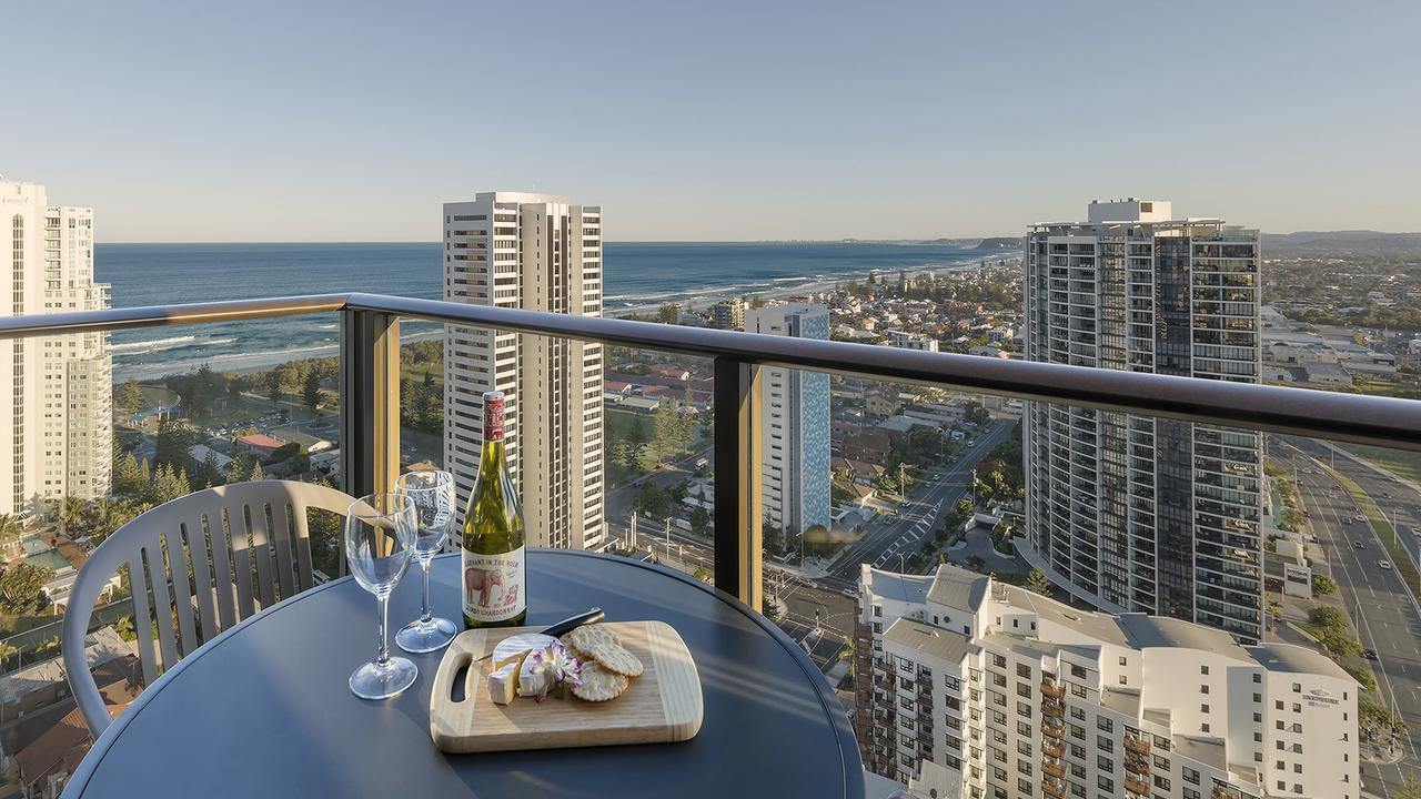Avani Broadbeach Residences Gold Coast Exterior foto