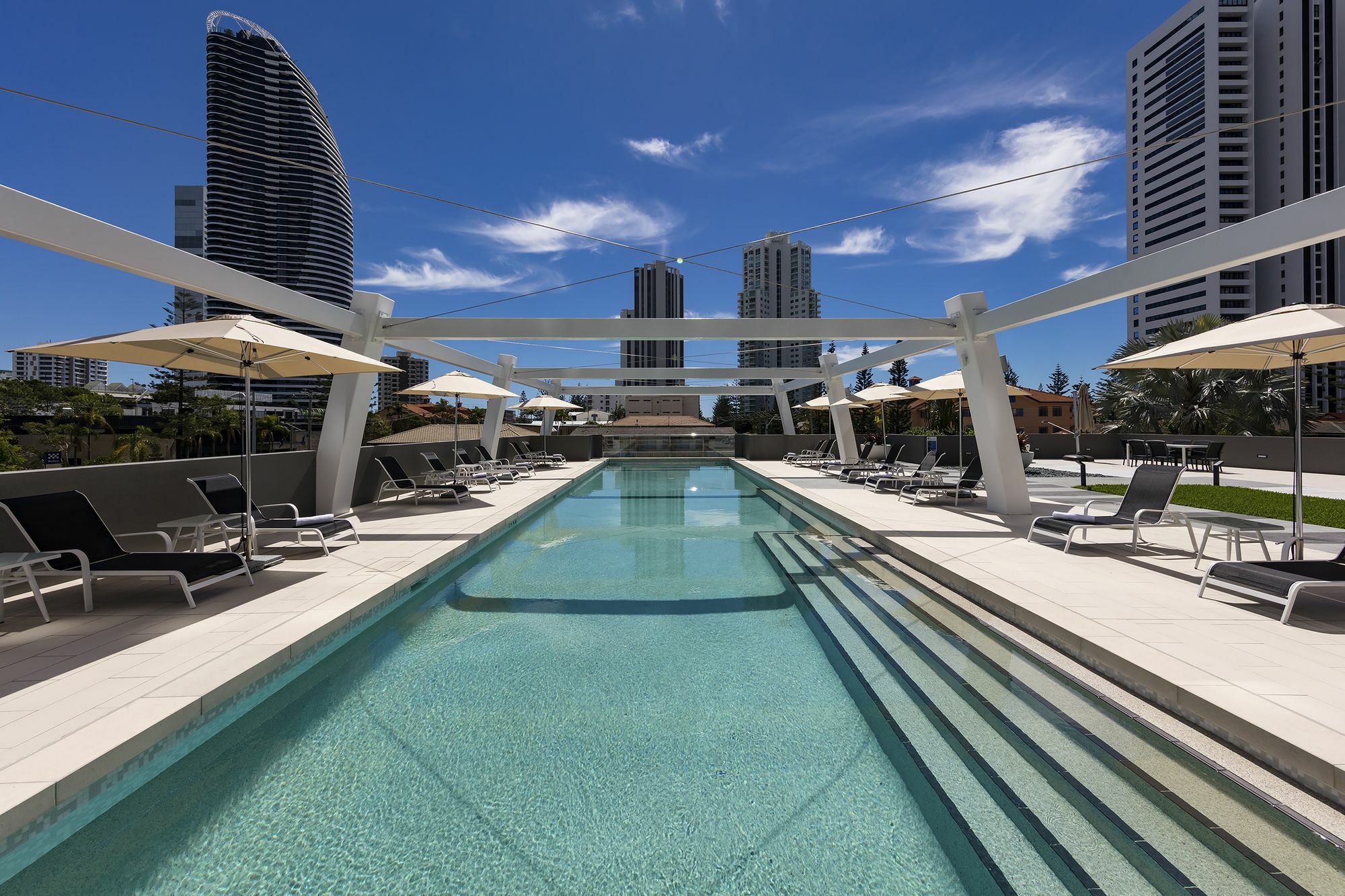 Avani Broadbeach Residences Gold Coast Exterior foto